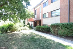 3300 S 28th St, Alexandria, VA 22302 - Photo 2