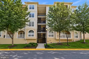 4550 Strutfield Ln, Alexandria, VA 22311 - Photo 1