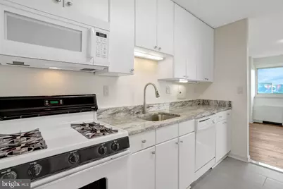 1225 Martha Custis Drive #811, Alexandria, VA 22302 - Photo 12