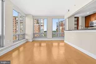 2050 Jamieson, Alexandria, VA 22314 - Photo 4