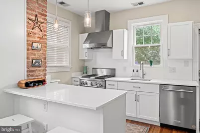 16 E Walnut Street E, Alexandria, VA 22301 - Photo 18