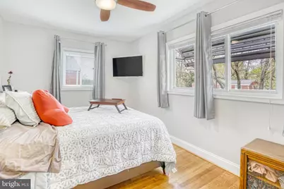 113 E Taylor Run Parkway, Alexandria, VA 22314 - Photo 18