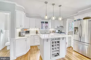113 E Taylor Run Pkwy, Alexandria, VA 22314 - Photo 1