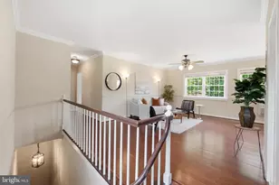 3430 Martha Custis Dr, Alexandria, VA 22302 - Photo 4
