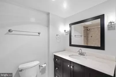 309 Yoakum Parkway #406, Alexandria, VA 22304 - Photo 18