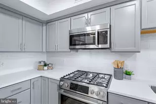 701 N Henry St, Alexandria, VA 22314 - Photo 14