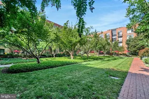 520 John Carlyle St, Alexandria, VA 22314 - Photo 26