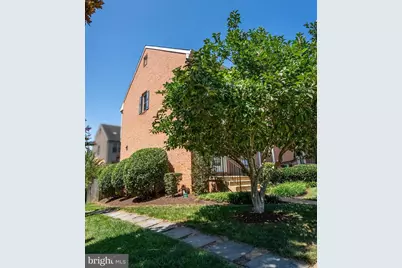 337 S Pickett Street, Alexandria, VA 22304 - Photo 2