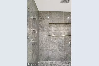1250 S Washington Street #703, Alexandria, VA 22314 - Photo 34