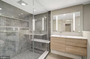 1250 S Washington St, Alexandria, VA 22314 - Photo 32