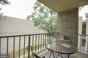 6 Canterbury Square, Alexandria, VA 22304 - Photo 24