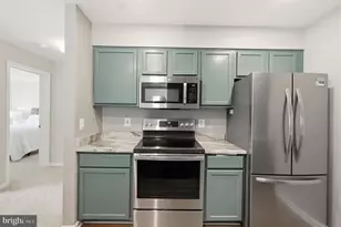 1100 Quaker Hill Dr, Alexandria, VA 22314 - Photo 12