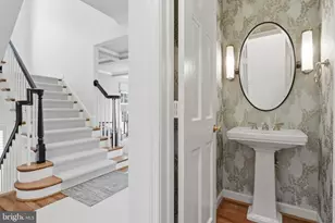 304 Charles Alexander Ct, Alexandria, VA 22301 - Photo 18