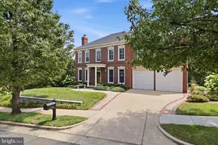 304 Charles Alexander Ct, Alexandria, VA 22301 - Photo 6