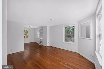 4901 30th Street S, Arlington, VA 22206 - Photo 8