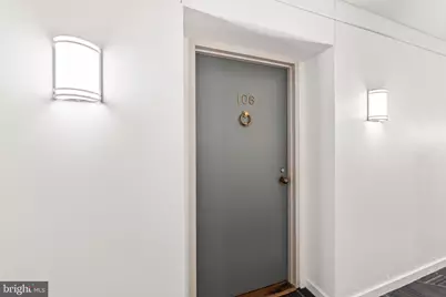 801 N Howard Street #106, Alexandria, VA 22304 - Photo 2