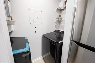 3310 Wyndham Cir, Alexandria, VA 22302 - Photo 12