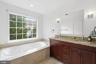 4639 Lambert Dr, Alexandria, VA 22311 - Photo 20