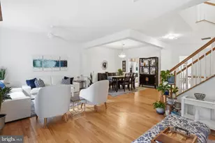 4639 Lambert Dr, Alexandria, VA 22311 - Photo 10