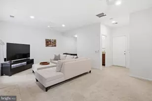 4639 Lambert Dr, Alexandria, VA 22311 - Photo 30