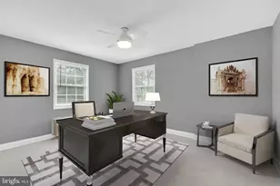 1700 W Abingdon Dr, Alexandria, VA 22314 - Photo 32