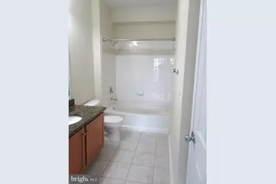 4850 Eisenhower Avenue #425, Alexandria, VA 22304 - Photo 14