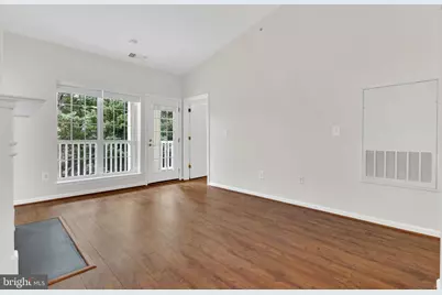 4560 Strutfield Lane #1414, Alexandria, VA 22311 - Photo 2