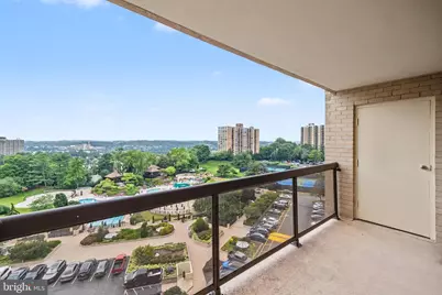 205 Yoakum Parkway #915, Alexandria, VA 22304 - Photo 24