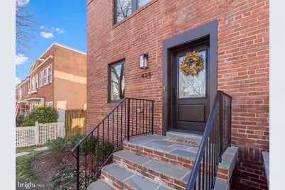 428 N Henry Street #A, Alexandria, VA 22314 - Photo 2