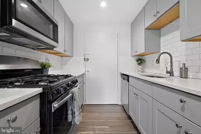 4600 Duke Street #403, Alexandria, VA 22304 - Photo 18