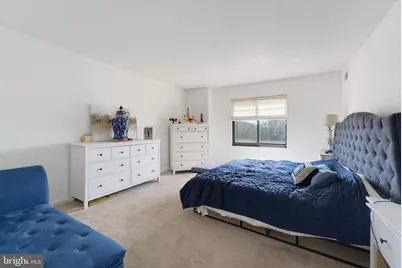 203 Yoakum Parkway #910, Alexandria, VA 22304 - Photo 12