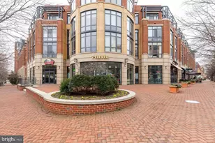 520 John Carlyle St, Alexandria, VA 22314 - Photo 1