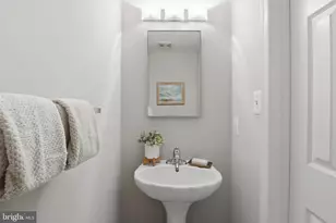 1589 N Van Dorn St, Alexandria, VA 22304 - Photo 12