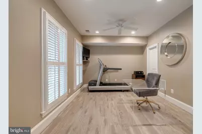 712 Bracey Lane, Alexandria, VA 22314 - Photo 4