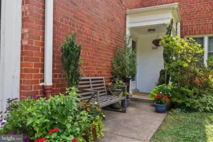 3414 Gunston Rd, Alexandria, VA 22302 - Photo 2