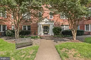 906 S Washington St, Alexandria, VA 22314 - Photo 4