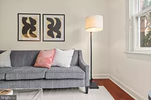 718 S Washington St, Alexandria, VA 22314 - Photo 22