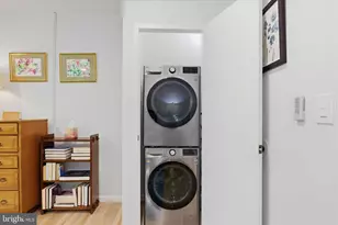 3454 Martha Custis Dr, Alexandria, VA 22302 - Photo 24