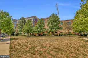 915 N Patrick St, Alexandria, VA 22314 - Photo 32