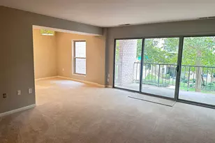 19 Canterbury Square, Alexandria, VA 22304 - Photo 4