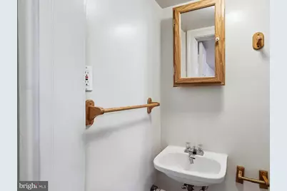 204 N Payne Street N, Alexandria, VA 22314 - Photo 28
