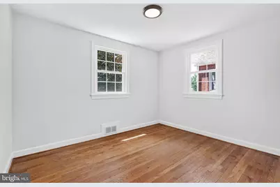 1607 W Braddock Road, Alexandria, VA 22302 - Photo 12