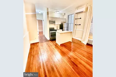 911 Prince Street #2, Alexandria, VA 22314 - Photo 2