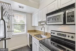 718 S Washington St, Alexandria, VA 22314 - Photo 10