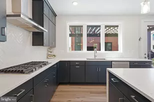 329 Calvert Ave, Alexandria, VA 22301 - Photo 24