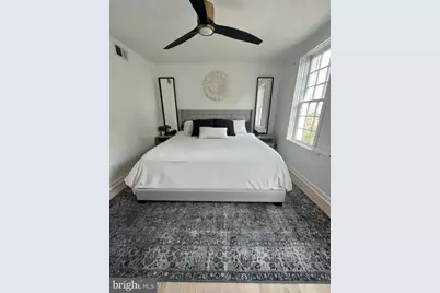566 N Saint Asaph Street, Alexandria, VA 22314 - Photo 18