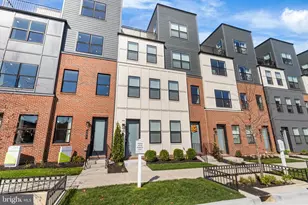 133 Warburton St, Alexandria, VA 22304 - Photo 2