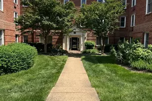 906 S Washington St, Alexandria, VA 22314 - Photo 4