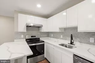 305 E Duncan Ave E, Alexandria, VA 22301 - Photo 2