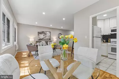 1024 Valley Drive, Alexandria, VA 22302 - Photo 2